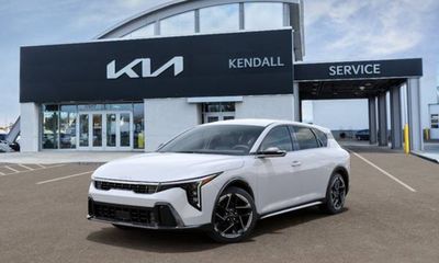 2026 Kia K4 GT Line