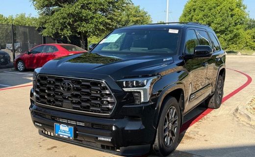 2024 Toyota Sequoia Platinum
