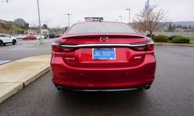 2018 Mazda MAZDA6 Signature