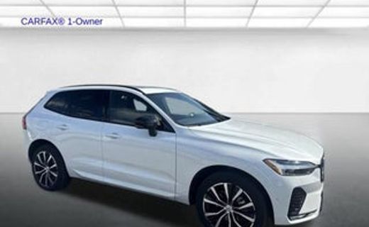 2024 Volvo XC60 Ultimate Dark