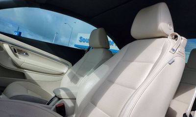 2015 Volkswagen EOS Komfort