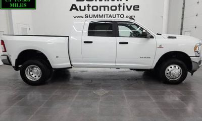 2022 Ram 3500 Big Horn Lone