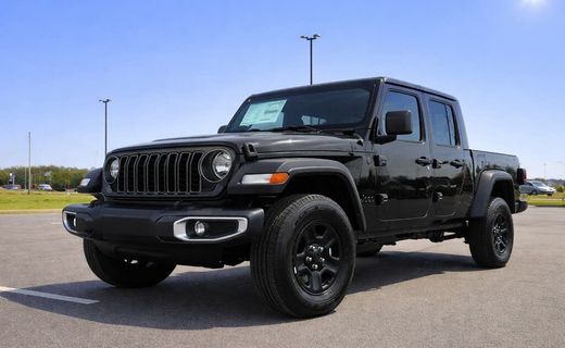 2026 Jeep Gladiator Sport