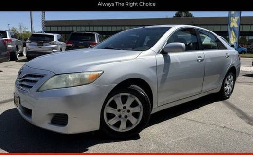 2011 Toyota Camry LE