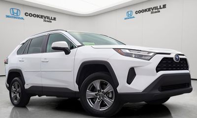 2024 Toyota RAV4 LE