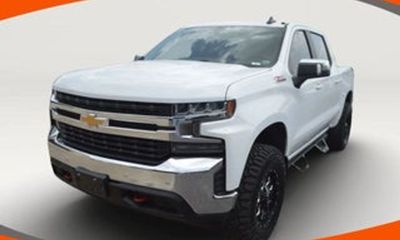 2022 Chevrolet Silverado LTD Trail Boss Custom