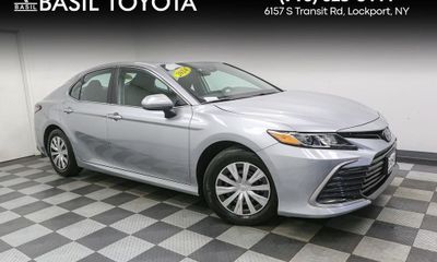 2024 Toyota Camry LE