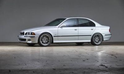 2003 BMW M5 CF93084