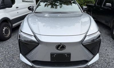 2024 Lexus RZ 450E