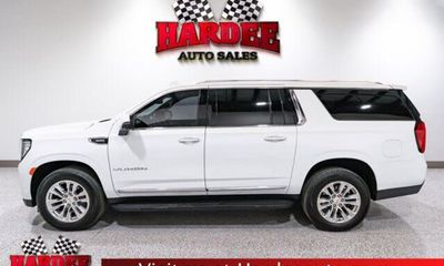 2022 GMC Yukon XL SLT