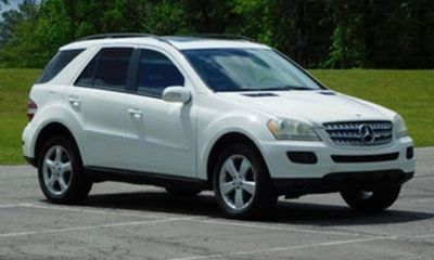 2010 Mercedes-Benz M-Class ML350