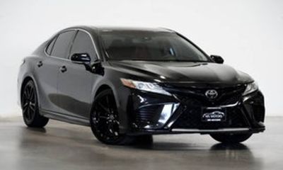 2020 Toyota Camry SE