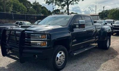 2018 Chevrolet Silverado High Country