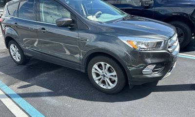 2019 Ford Escape SE