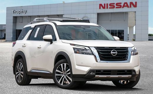 2023 Nissan Pathfinder Platinum