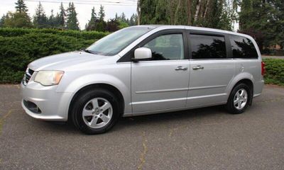 2012 Dodge Grand Caravan Crew