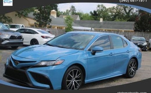 2023 Toyota Camry SE