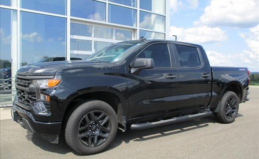 2024 Chevrolet Silverado Custom