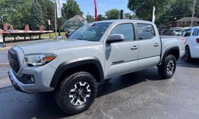 2020 Toyota Tacoma SR5