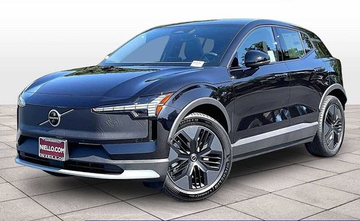 2026 Volvo EX30 CC Ultra