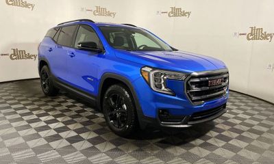 2024 GMC Terrain AT4