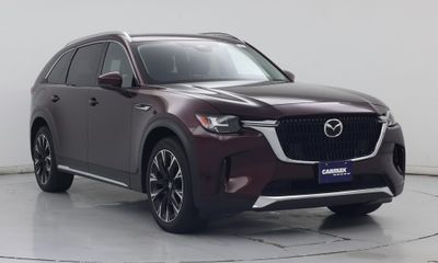 2024 Mazda CX-90 Premium Package