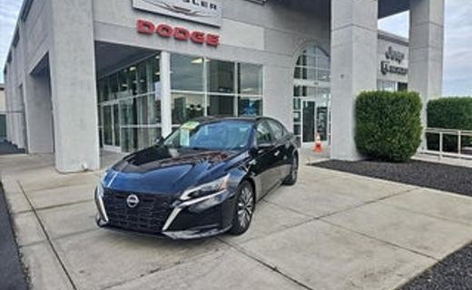 2024 Nissan Altima SR