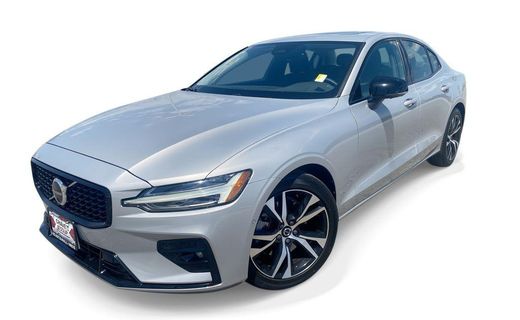 2024 Volvo S60 Plus Dark