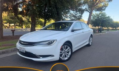 2016 Chrysler 200 Limited