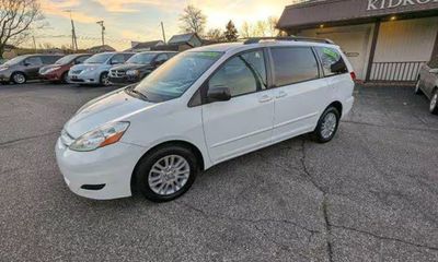 2008 Toyota Sienna LE