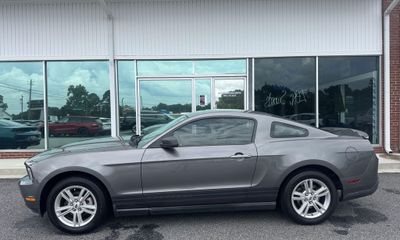 2010 Ford Mustang Base