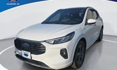 2022 Ford Escape Titanium Fhev