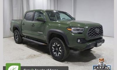 2023 Toyota Tacoma SR5