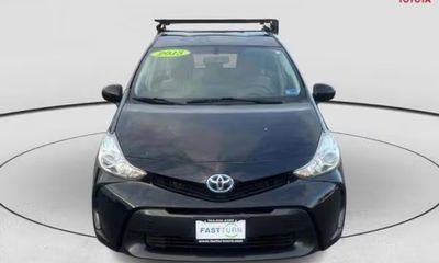 2015 Toyota Prius V Three