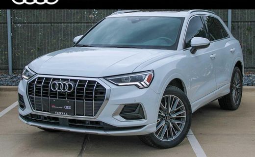 2022 Audi Q3 Premium Plus