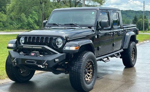 2021 Jeep Gladiator Sport