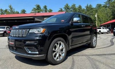 2019 Jeep Grand Cherokee Summit