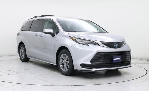 2021 Toyota Sienna LE