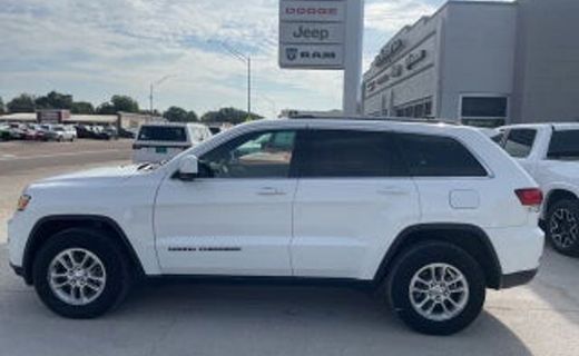 2020 Jeep Grand Cherokee Laredo