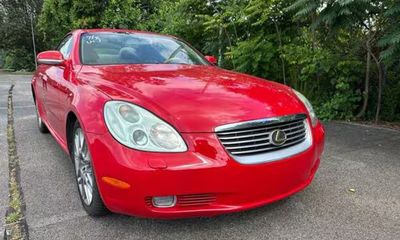 2005 Lexus SC 430