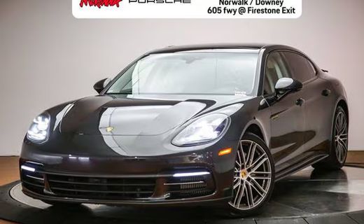 2018 Porsche Panamera