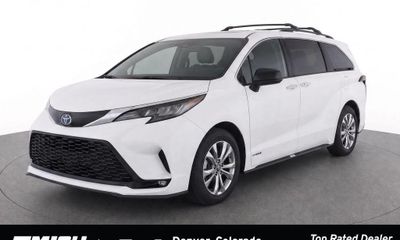 2021 Toyota Sienna XSE Plus Package