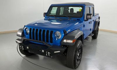 2023 Jeep Gladiator Sport
