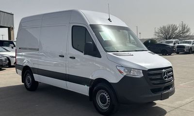 2022 Mercedes-Benz Sprinter 907 VS30