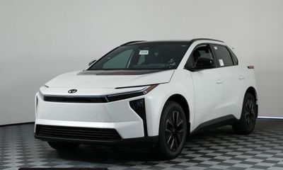 2026 Toyota BZ XLE