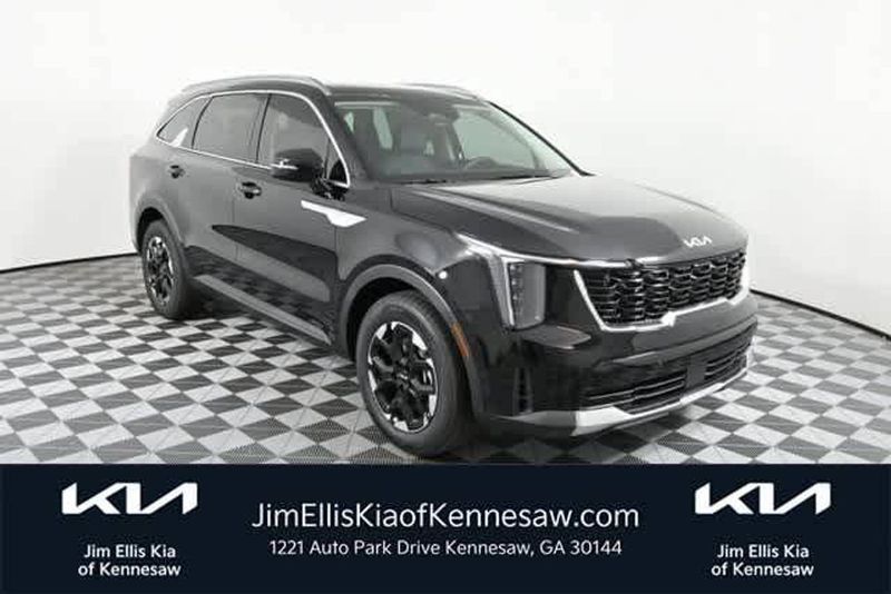 2025 Kia Sorento — a typically priced live listing