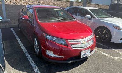 2013 Chevrolet Volt Premium