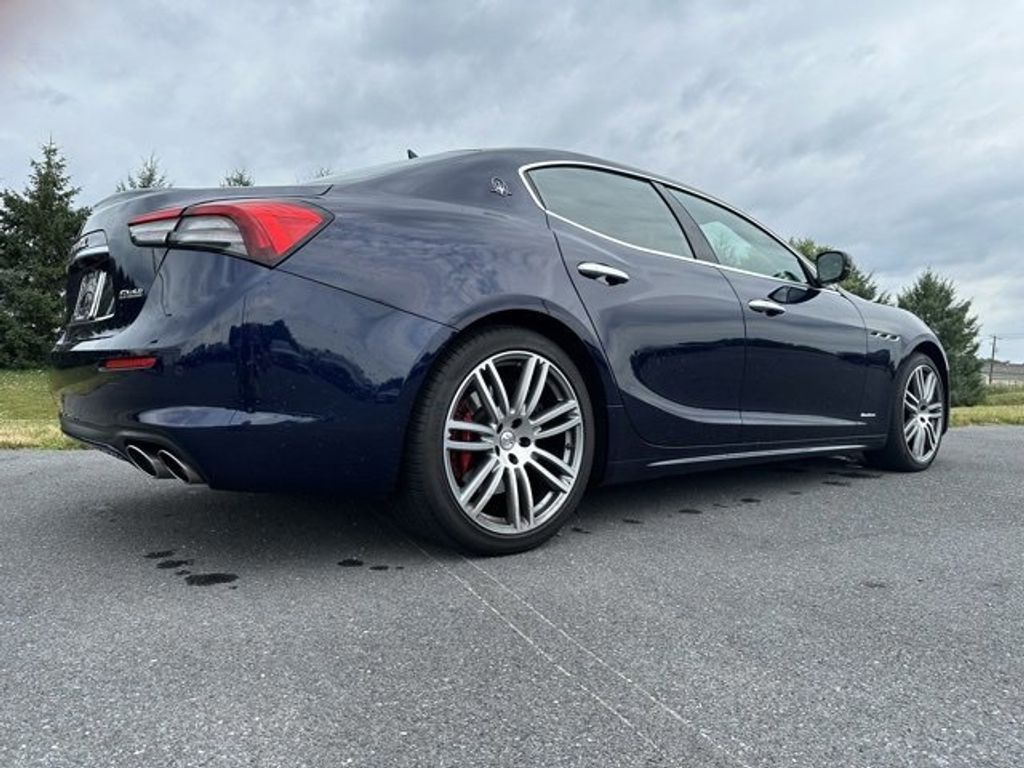 2021 Maserati Ghibli Luxury