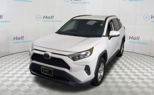 2020 Toyota RAV4 XLE