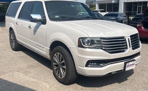 2016 Lincoln Navigator Select